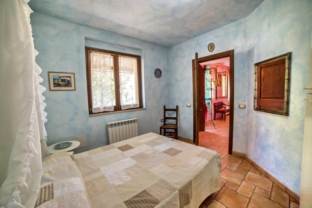 La Rupe Del Falco Monteciccardo Bagian luar foto